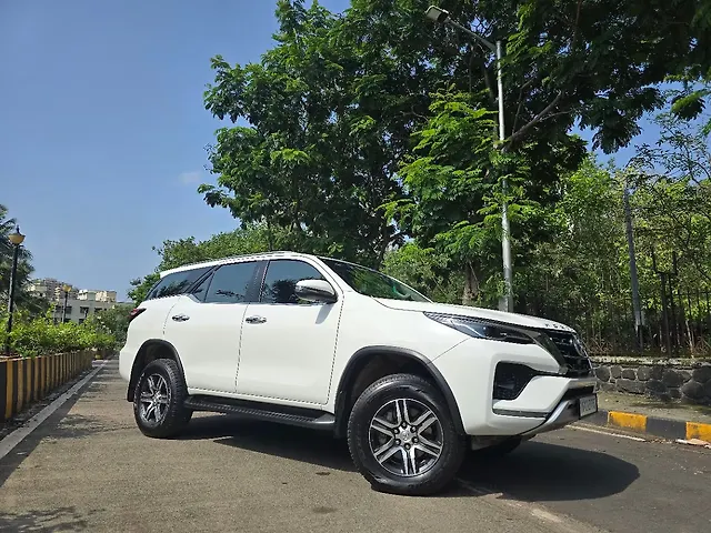 Used Toyota Fortuner 4X2 AT 2.8 Diesel in Mumbai