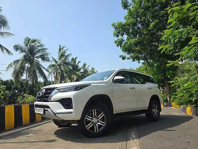Used Toyota Fortuner 4X2 AT 2.8 Diesel in Mumbai