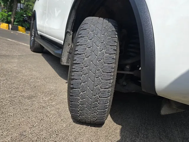 Used Toyota Fortuner 4X2 AT 2.8 Diesel in Mumbai