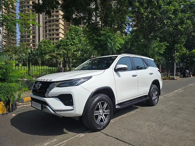 Used Toyota Fortuner 4X2 AT 2.8 Diesel in Mumbai