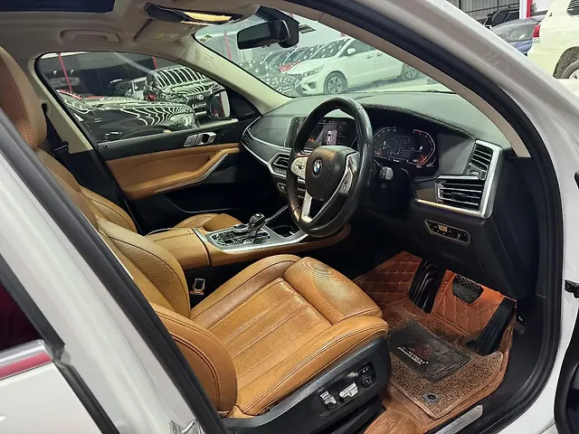 Used BMW X7 [2019-2023] xDrive30d DPE Signature [2019-2020] in Hyderabad