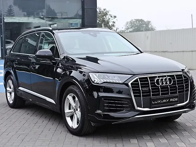 Used 2022 Audi Q7 in Dehradun