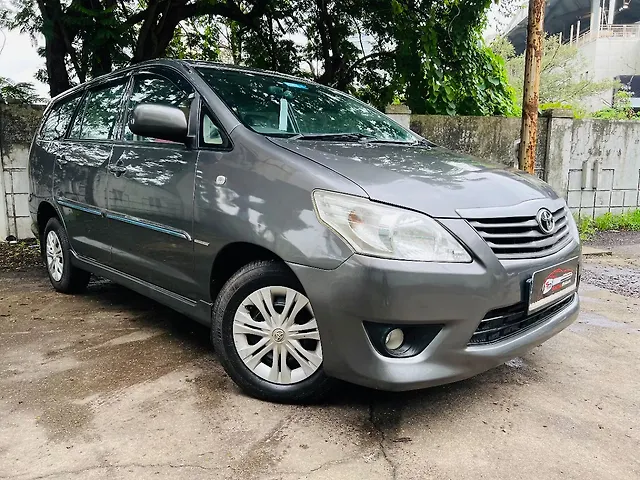 Used 2013 Toyota Innova in Mumbai