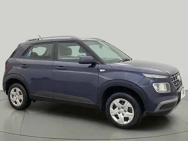 Used 2022 Hyundai Venue in Pune