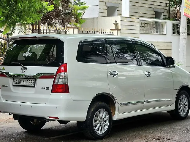 Used Toyota Innova [2013-2014] 2.5 VX 7 STR BS-III in Bangalore