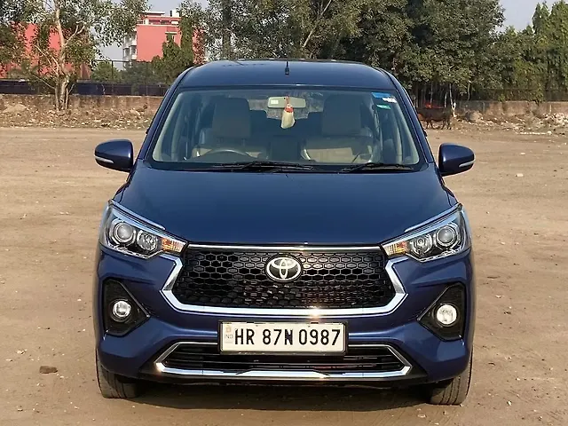 Used 2023 Toyota Rumion in Delhi