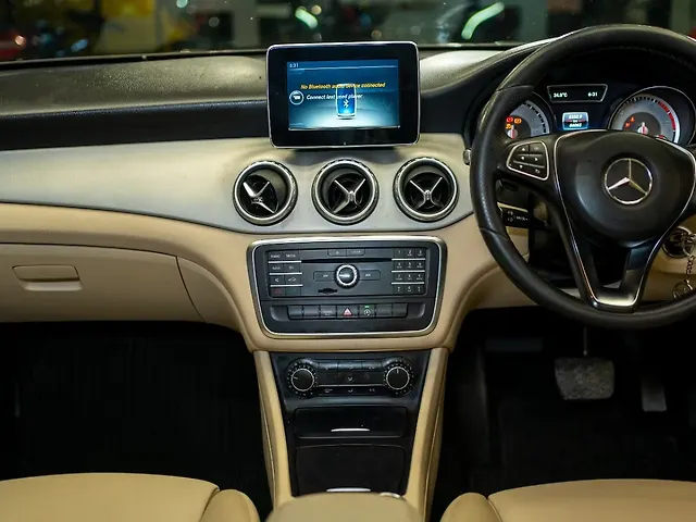 Used Mercedes-Benz GLA [2017-2020] 200 Sport in Delhi