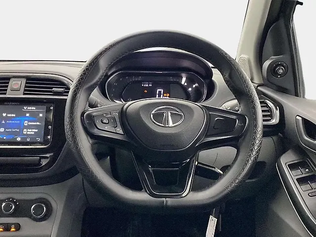Used Tata Tiago XT [2020-2023] in Delhi