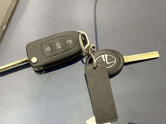 Used Tata Tiago XT [2020-2023] in Delhi