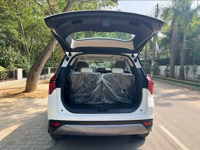 Used Mahindra XUV700 AX 7 Diesel AT 7 STR [2021] in Gurgaon