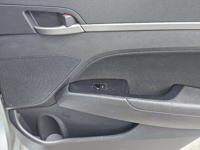 Used Hyundai Elantra [2016-2019] 2.0 SX AT in Kolkata