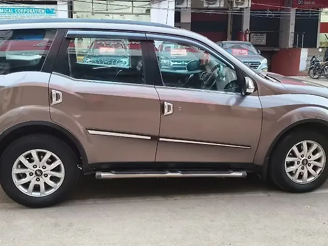 Used Mahindra XUV500 [2015-2018] W10 1.99 in Kanpur