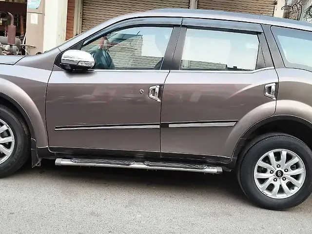 Used Mahindra XUV500 [2015-2018] W10 1.99 in Kanpur