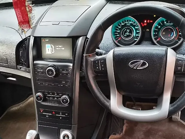 Used Mahindra XUV500 [2015-2018] W10 1.99 in Kanpur