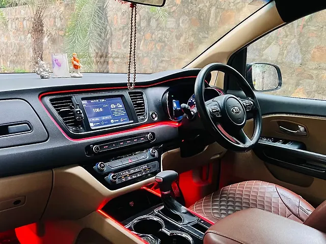 Used Kia Carnival [2020-2023] Premium 7 STR in Delhi