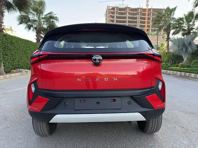Used Tata Nexon Creative Plus 1.2 Petrol 6AMT [2023-2025] in Delhi