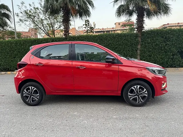 Used Tata Tiago XZA Plus iCNG [2023-2025] in Delhi