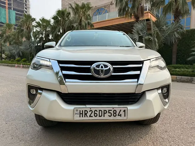 Used 2018 Toyota Fortuner in Delhi