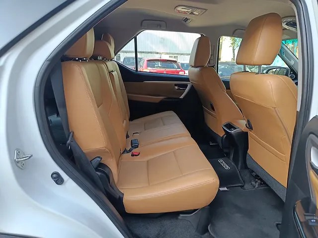 Used Toyota Fortuner 4X4 MT 2.8 Diesel in Bangalore