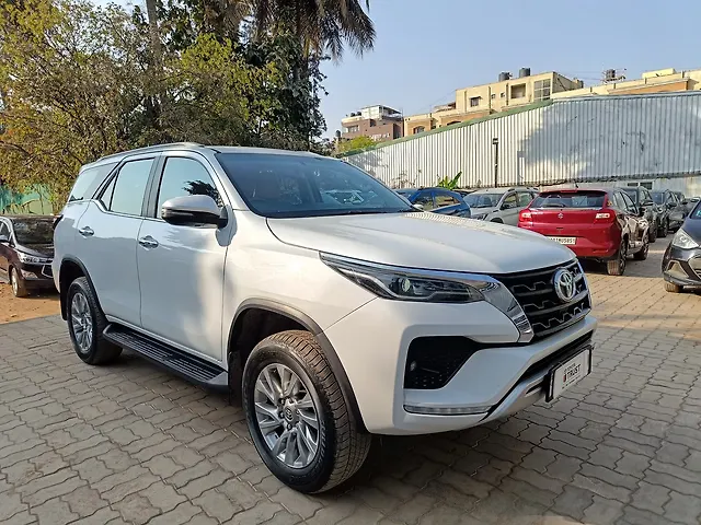 Used Toyota Fortuner 4X4 MT 2.8 Diesel in Bangalore