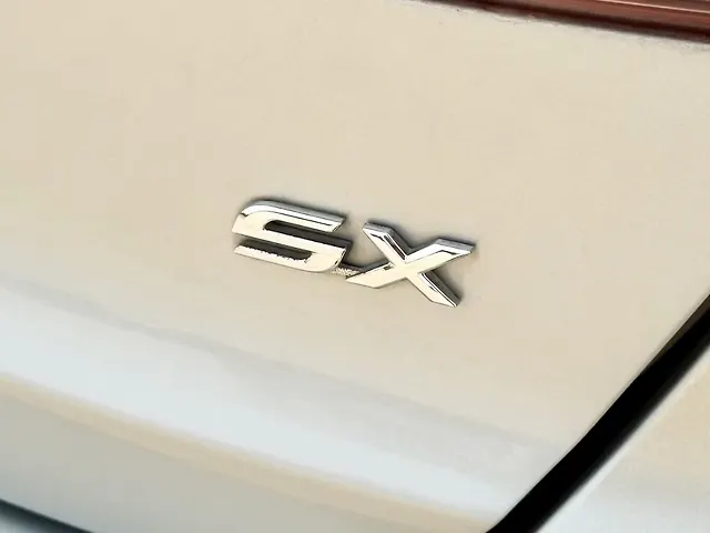 Used Hyundai Elantra SX 2.0 AT in Delhi