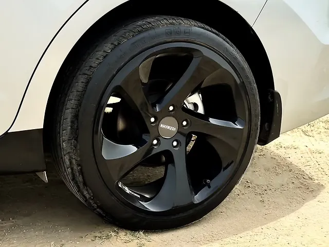 Used Hyundai Elantra SX 2.0 AT in Delhi