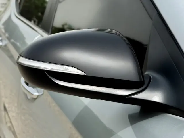 Used Hyundai Elantra SX 2.0 AT in Delhi