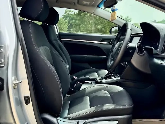 Used Hyundai Elantra SX 2.0 AT in Delhi