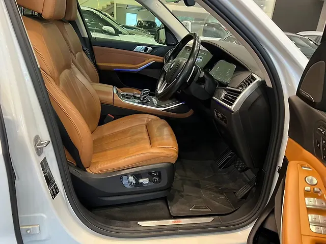 Used BMW X7 [2019-2023] xDrive30d DPE in Hyderabad