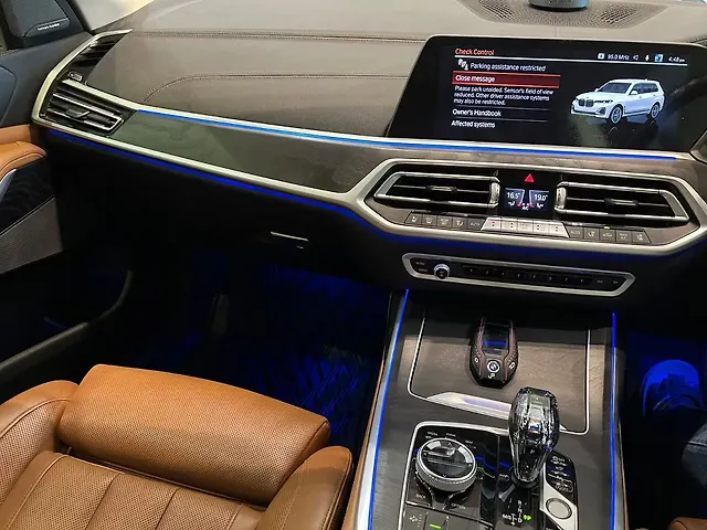 Used BMW X7 [2019-2023] xDrive30d DPE in Hyderabad