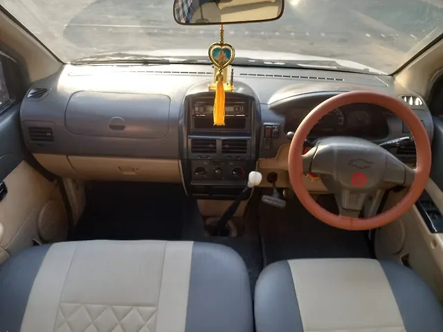 Used Chevrolet Tavera Neo LS B3 10-Str BS-III in Patna