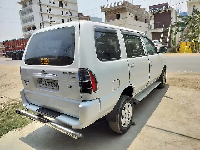 Used Chevrolet Tavera Neo LS B3 10-Str BS-III in Patna