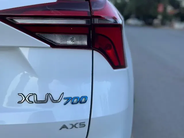 Used Mahindra XUV700 AX 5 Petrol MT 7 STR [2021] in Delhi
