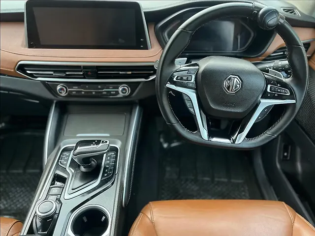 Used MG Gloster Savvy 7 STR 2.0 Twin Turbo 4WD [2022-2023] in Delhi