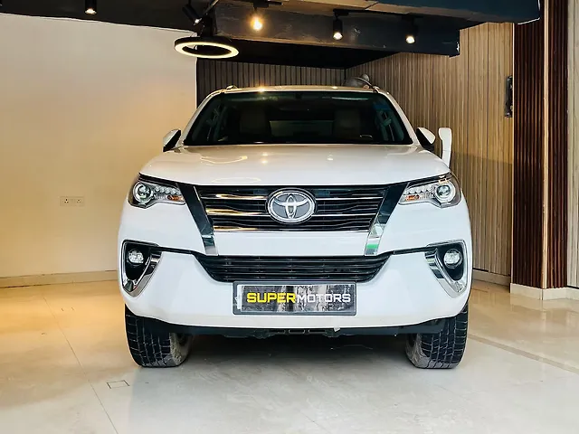 Used 2019 Toyota Fortuner in Delhi