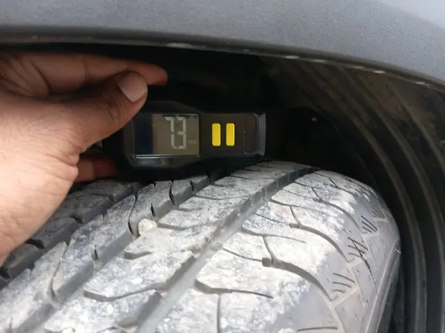 Used Hyundai Alcazar [2021-2023] Signature (O) 6 STR 1.5 Diesel AT in Thane