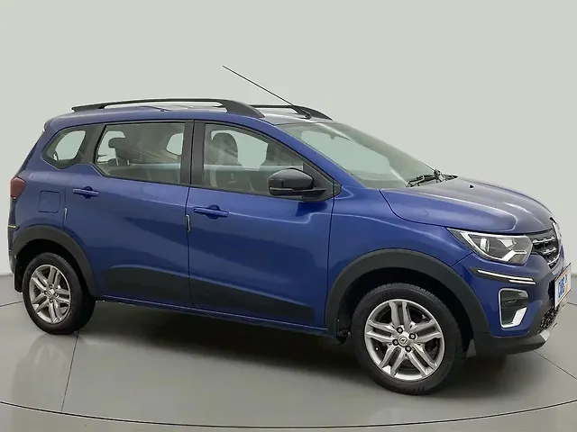 Used 2021 Renault Triber in Pune