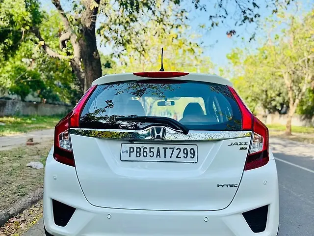 Used Honda Jazz [2015-2018] V Petrol in Chandigarh