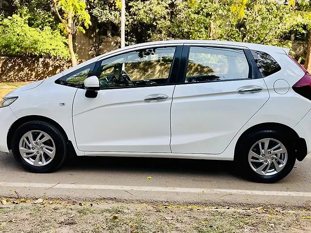 Used Honda Jazz [2015-2018] V Petrol in Chandigarh