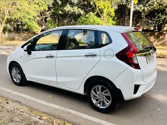 Used Honda Jazz [2015-2018] V Petrol in Chandigarh
