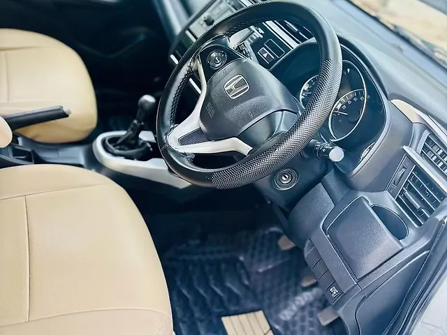 Used Honda Jazz [2015-2018] V Petrol in Chandigarh