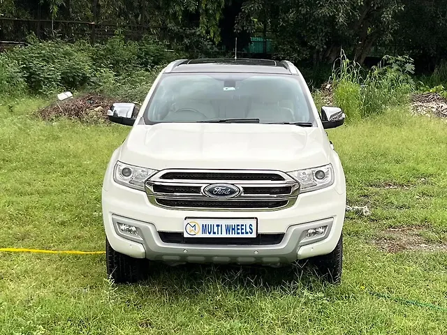 Used 2017 Ford Endeavour in Delhi
