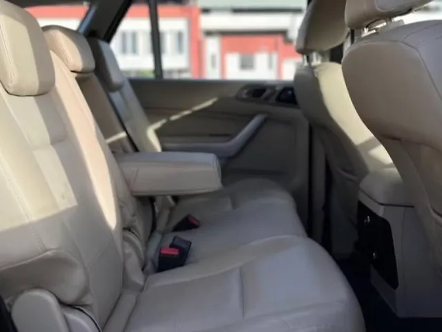 Used Ford Endeavour [2016-2019] Trend 2.2 4x2 AT in Delhi