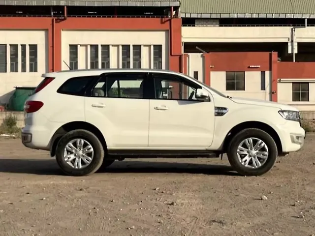 Used Ford Endeavour [2016-2019] Trend 2.2 4x2 AT in Delhi