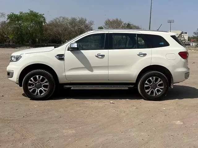 Used Ford Endeavour Titanium 2.0 4x2 AT in Delhi