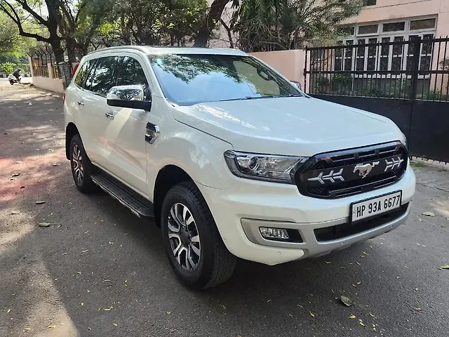 Used Ford Endeavour Titanium Plus 2.2 4x2 AT in Delhi