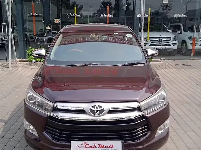 Used 2016 Toyota Innova Crysta in Nashik