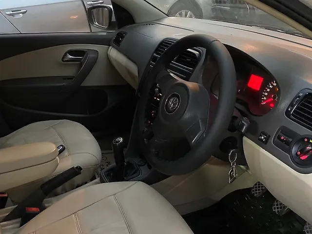 Used Volkswagen Vento [2010-2012] Trendline Petrol in Delhi