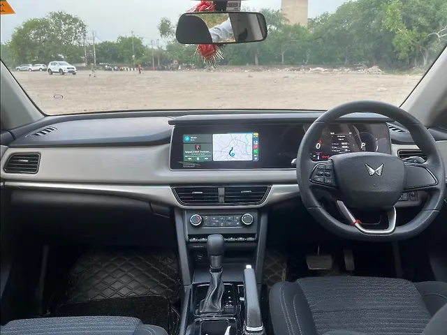 Used Mahindra XUV700 AX 5 Diesel AT 7 STR [2021] in Delhi