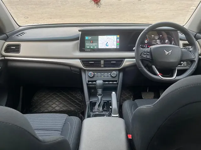 Used Mahindra XUV700 AX 5 Diesel AT 7 STR [2021] in Delhi